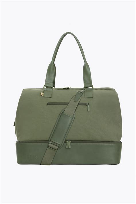 beis weekender duffle bag